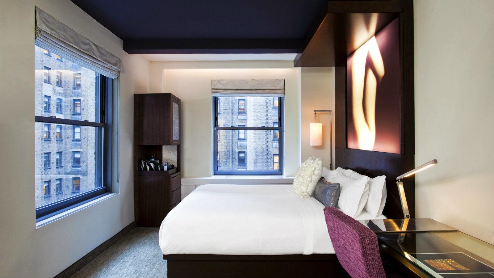 Spectacular Room